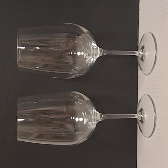 Pair of Signed Bormioli Rocco Large Wine Glasses - Picture 1 of 14